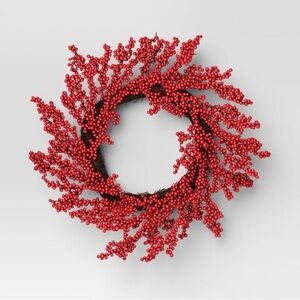 NWT 22" Cluster faux Berry Artificial Christmas Wreath Red by Wondershop™